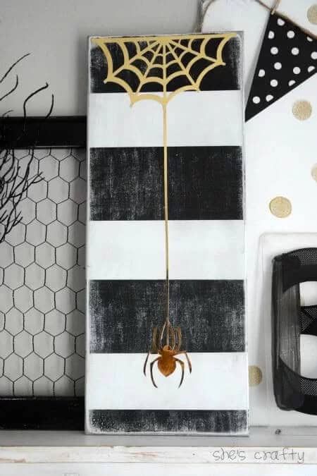 Gold Spider Halloween Painted Sign