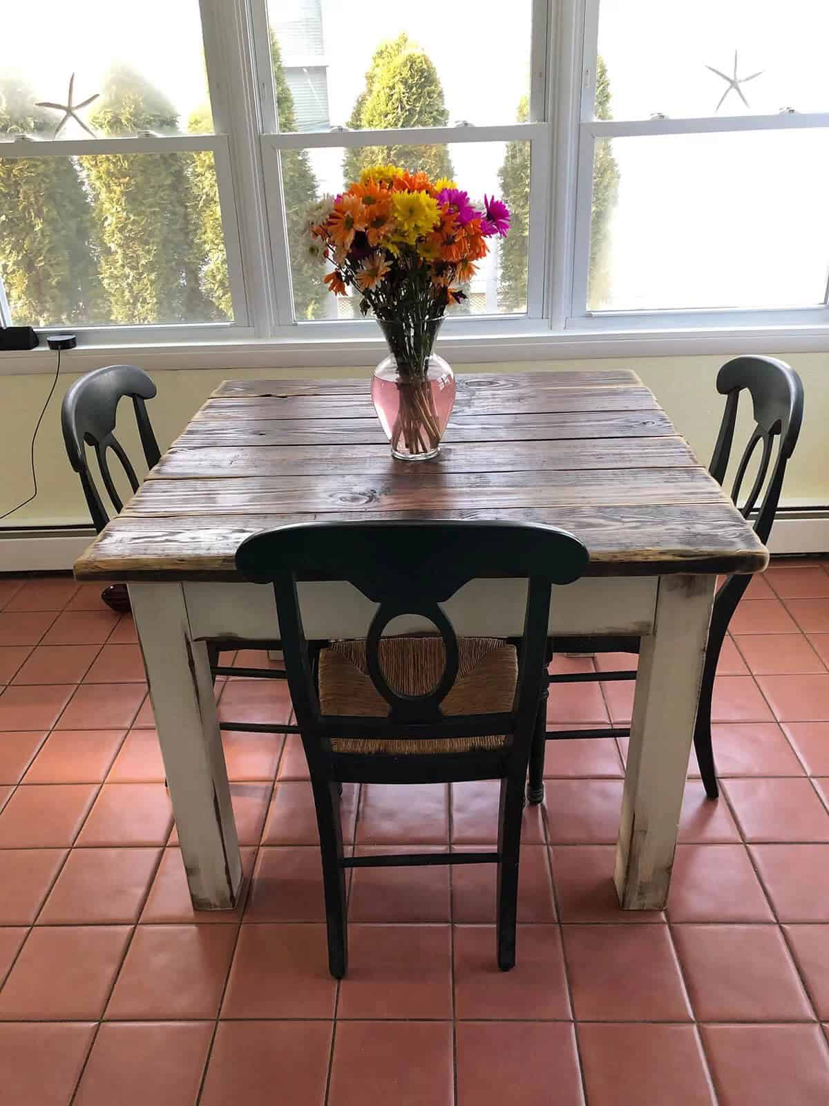 Mini Farmhouse Style Fresh Kids Table