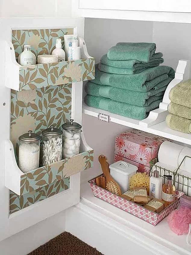 A Touch of Green in Your White Bathroom