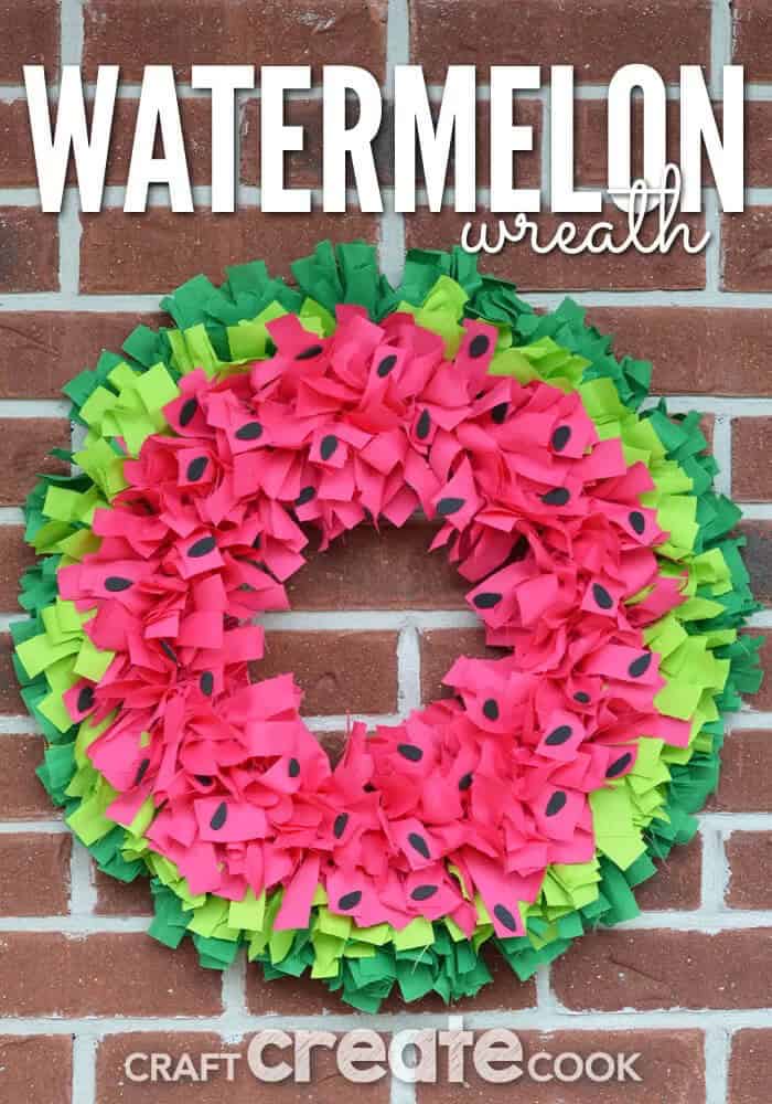 Cute Wreath in Shades of Watermelon