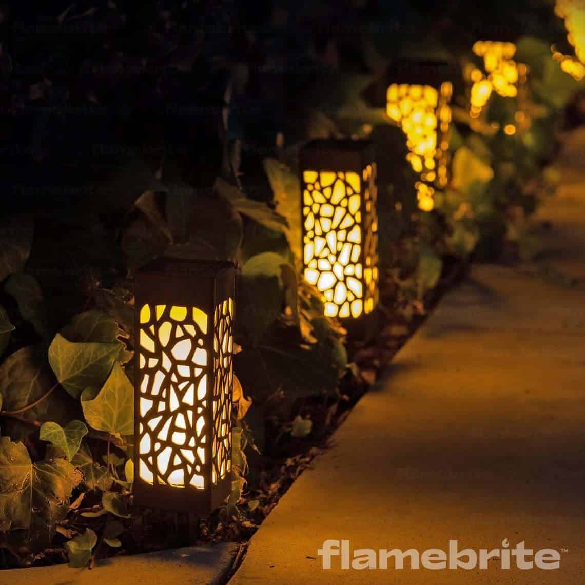 Tall Cube Mosaic Pattern Outdoor Solar Lights