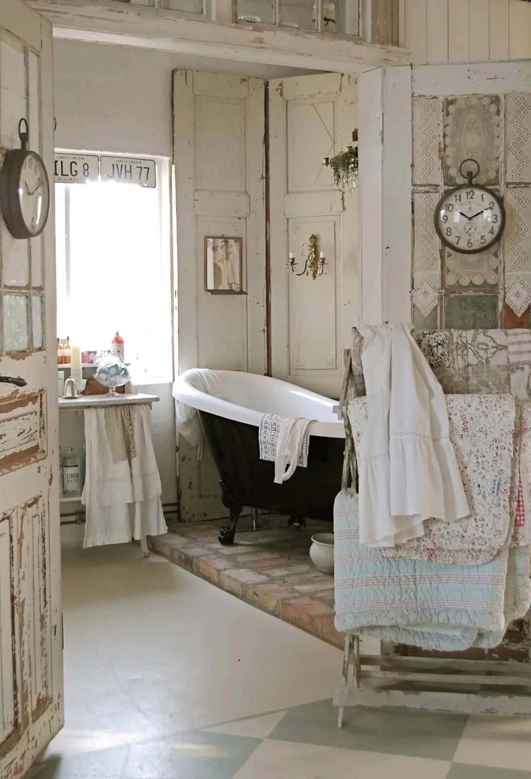 Vintage Bathroom with Quilt Rack