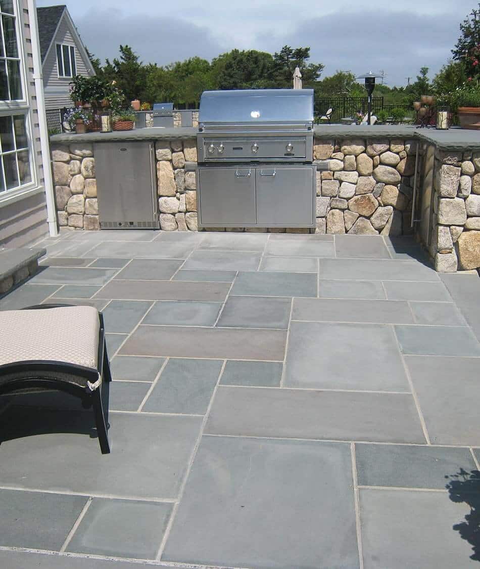 Gorgeous Outdoor Living Space with Pavers