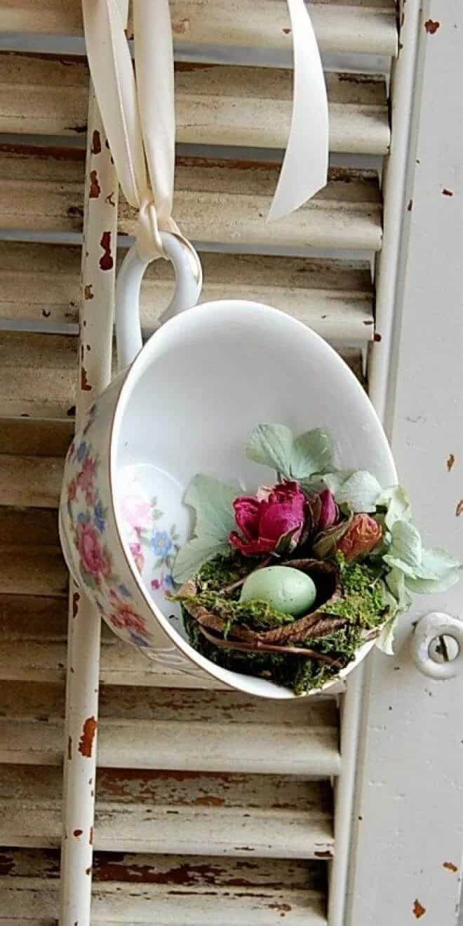 Delicate Teacup Bird’s Nest Display