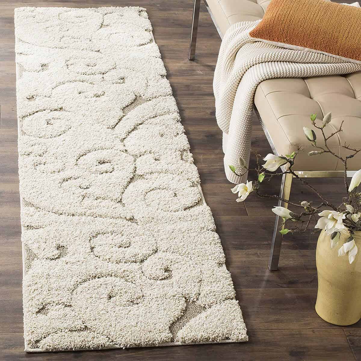 Plush Swirled Patterned Long Rug