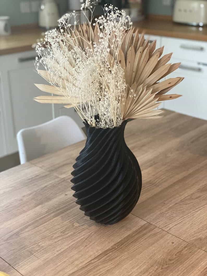 3D Printed Black Swirl Modern Vase