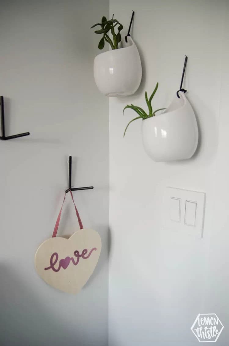 Natural Hanging Signs