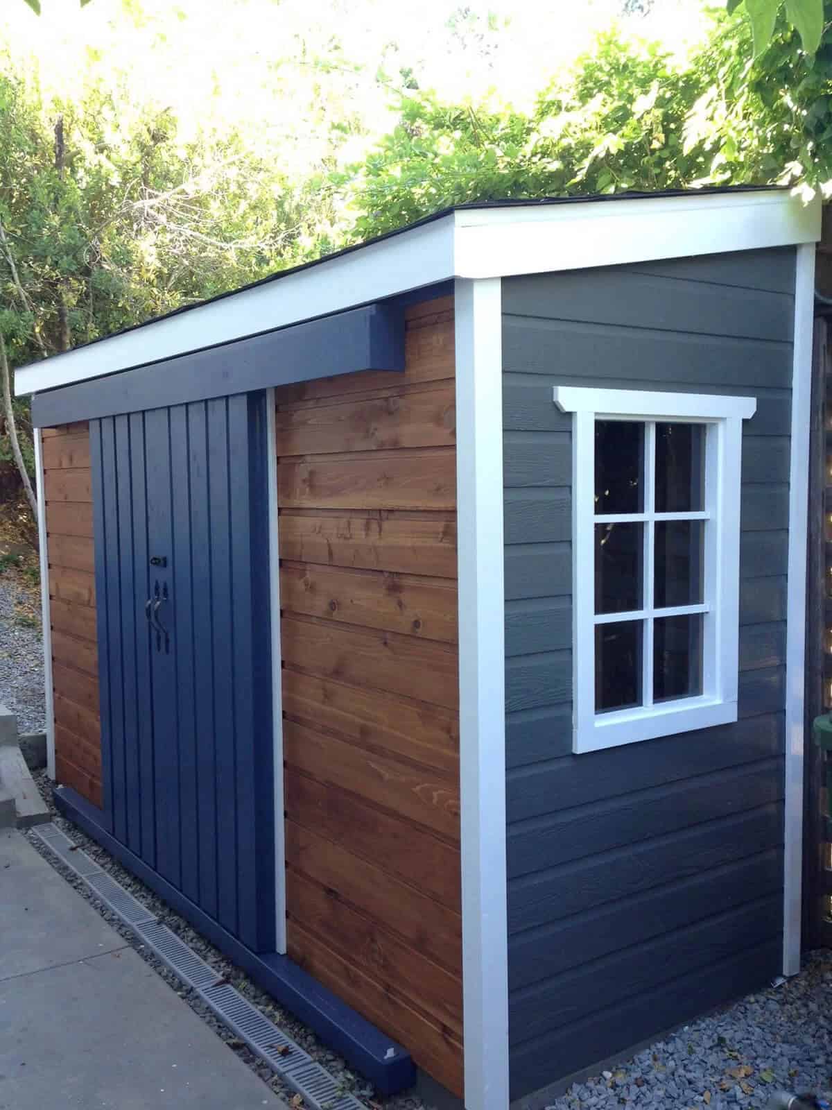 A Small Black and Tan Storage Unit