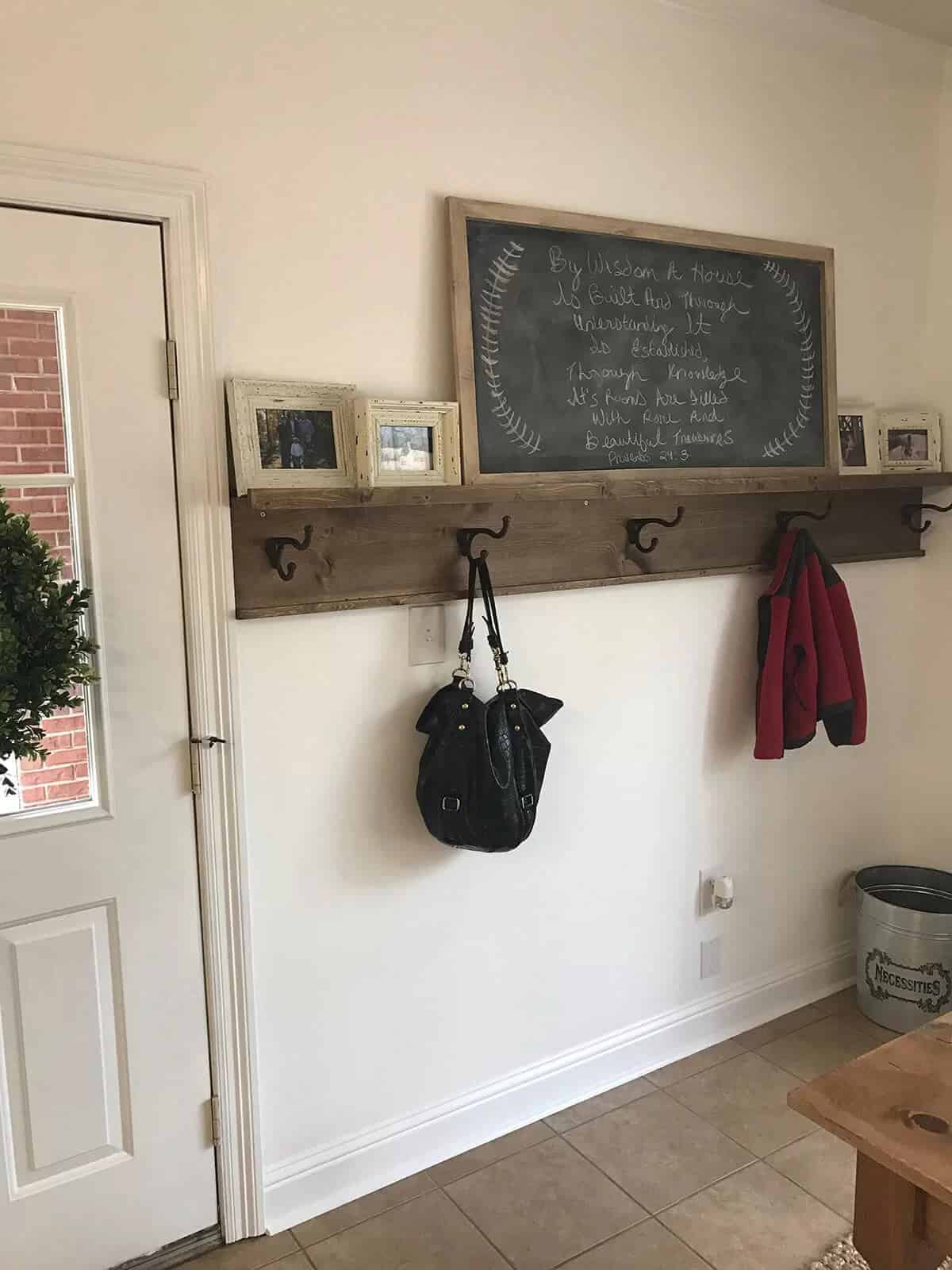 Classic Country Coat Rack Ideas