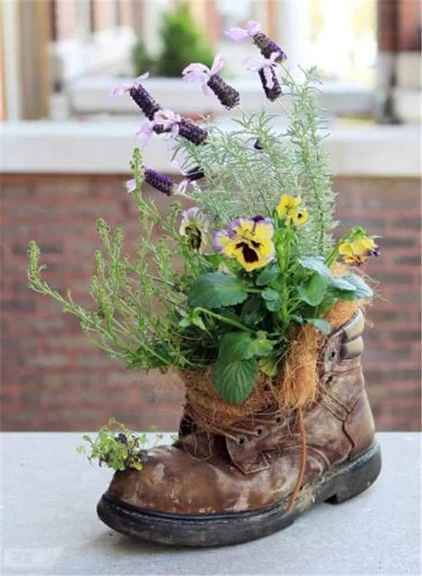 Upcycled Boot Flower Planter Tutorial