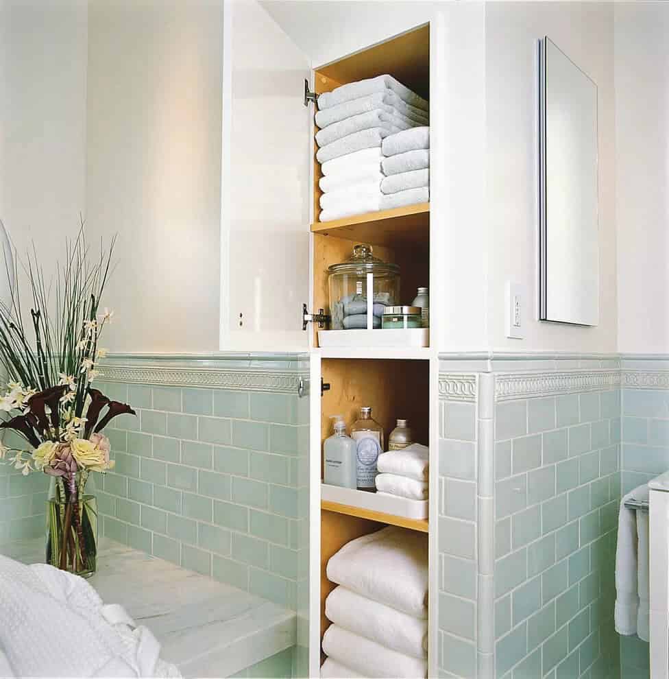 Beautiful Bathroom Built-ins Keep Clutter to a Minimum