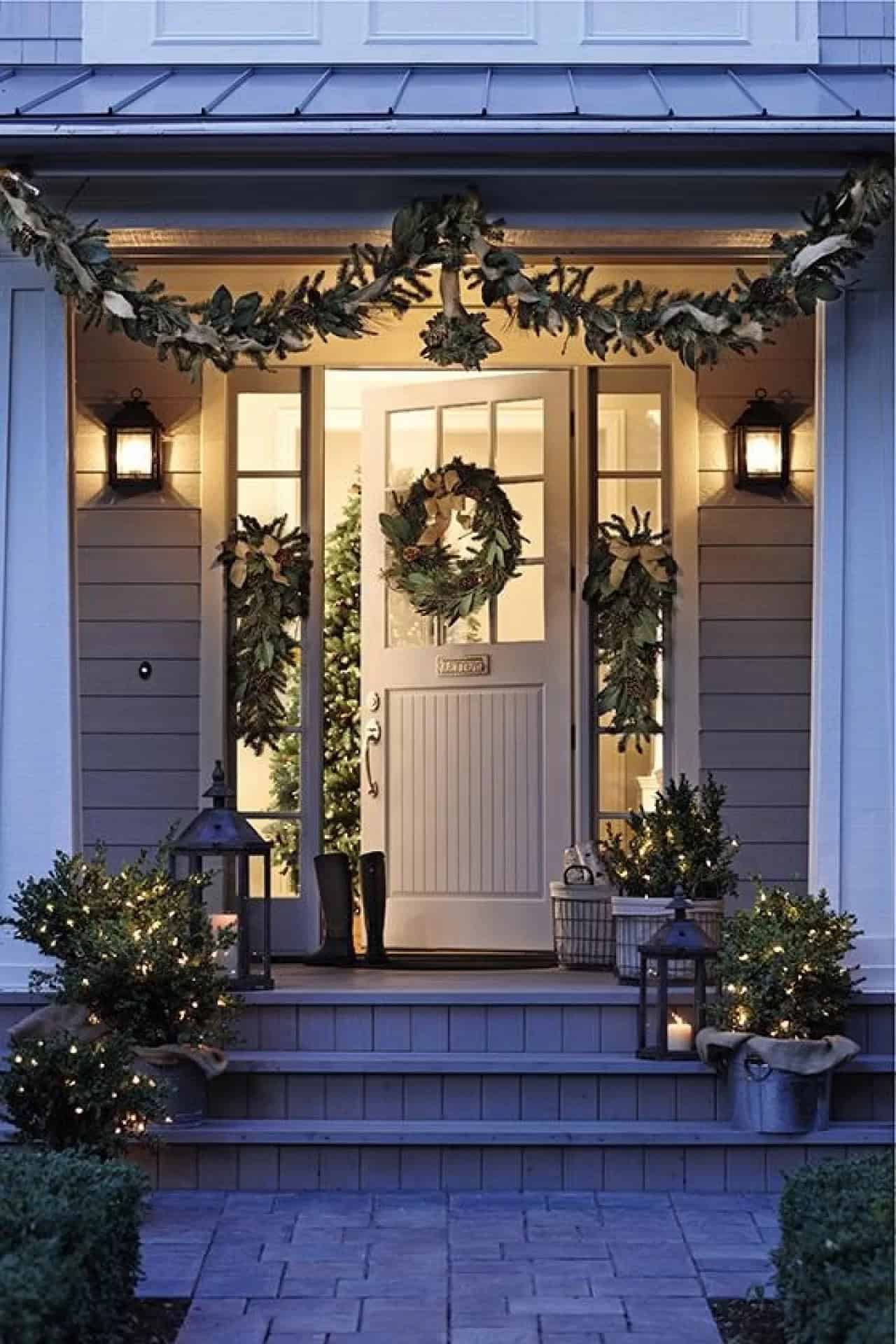 Elegant and Understated Entryway