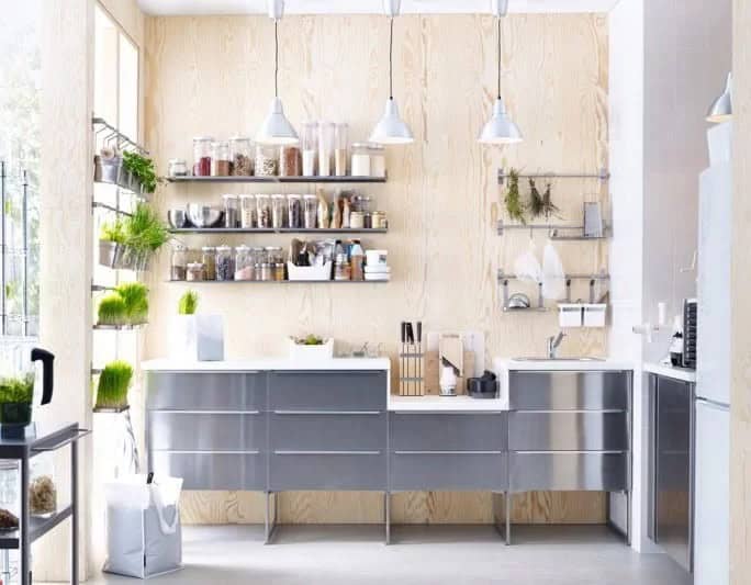 Modern, Sunny and Bright with Open Shelves