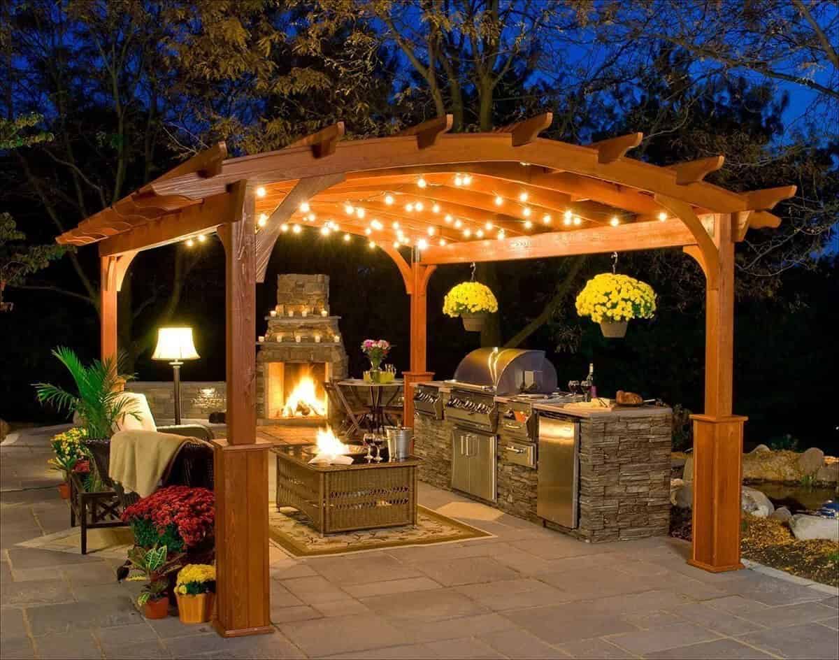 Northeastern Pagoda Style Freestanding Pergola