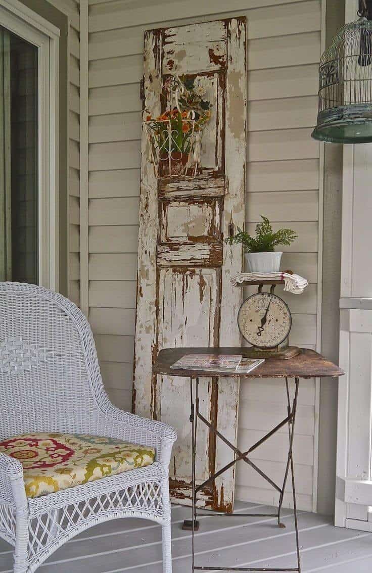 Another Great Old Door Decorating Idea