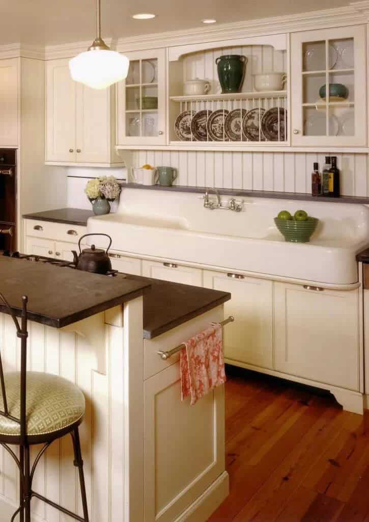 Schoolhouse Light Meets Farmhouse Sink