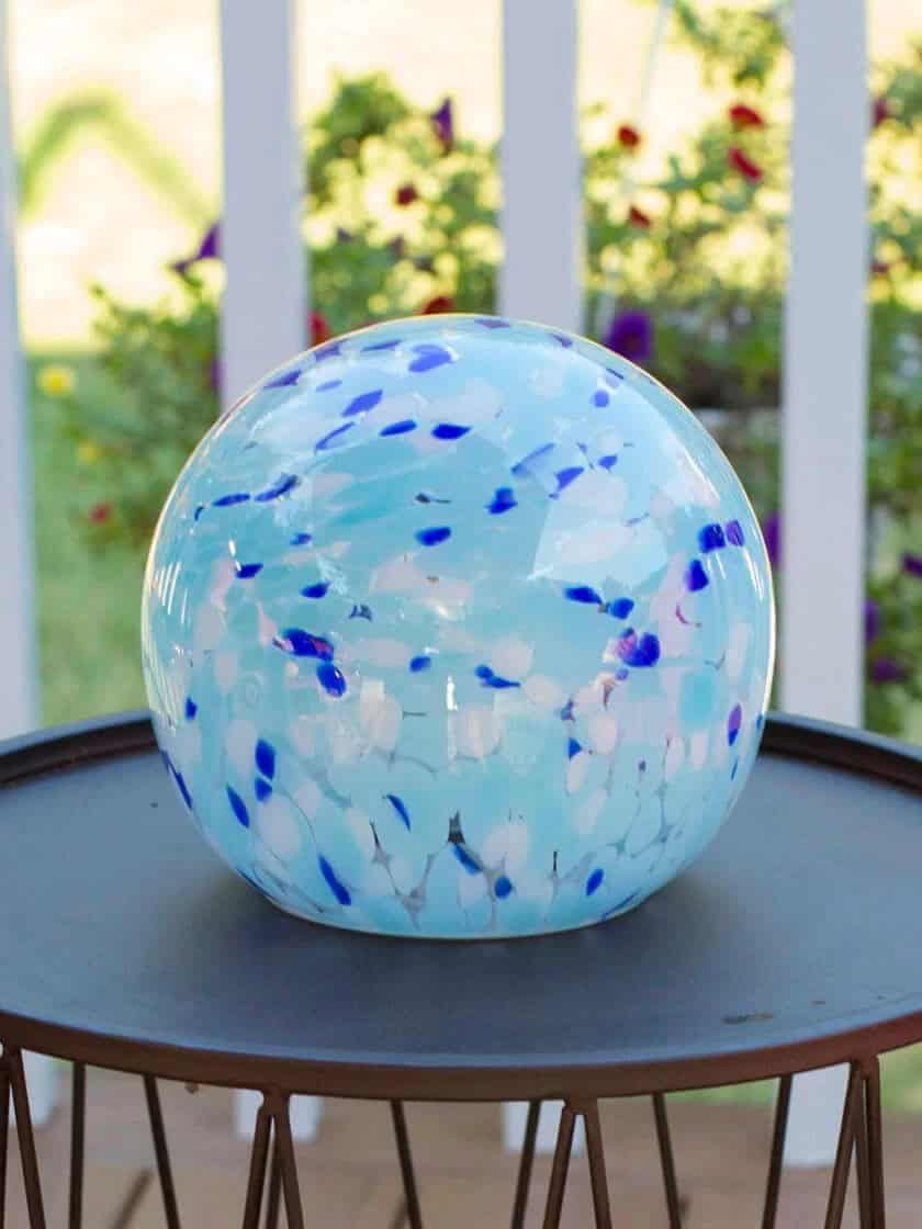 Gorgeous Glass-Blown Solar Light