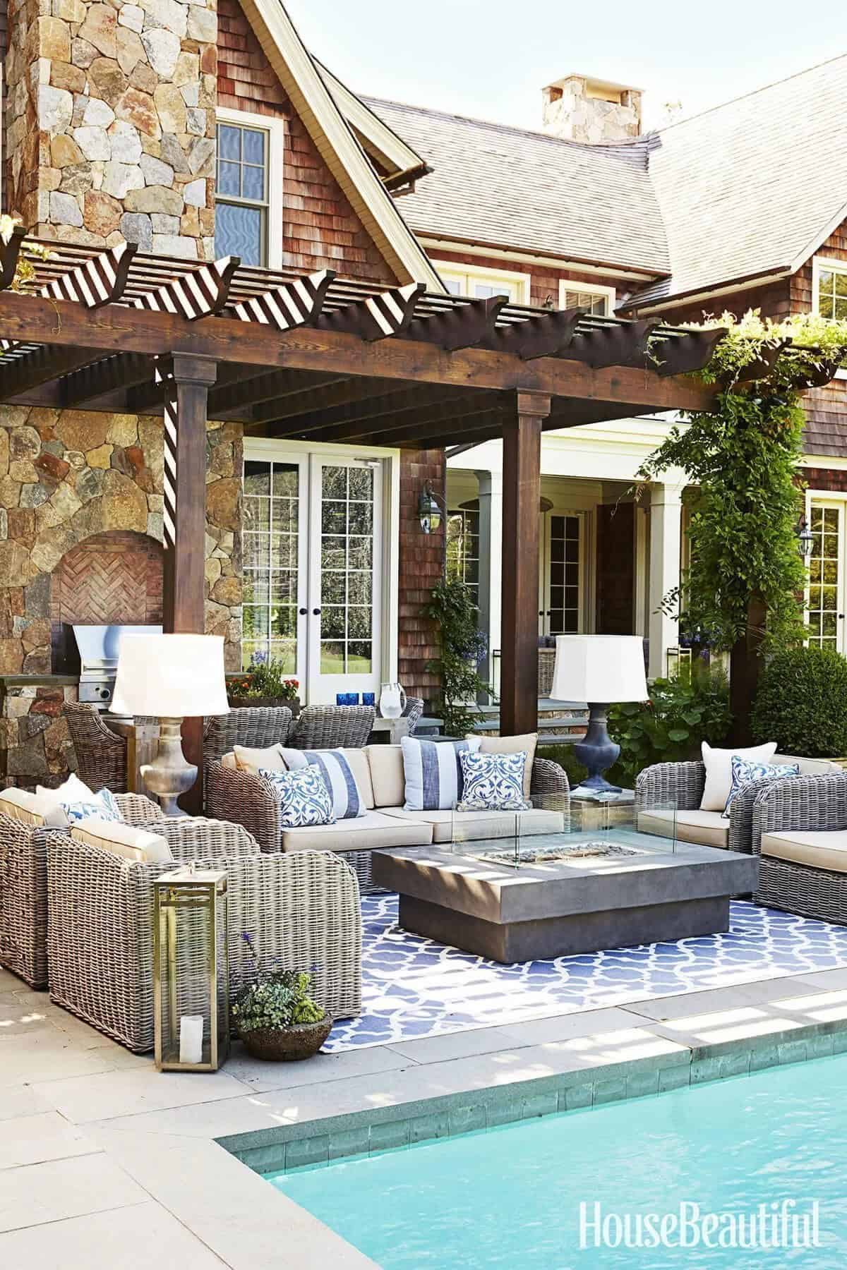 Tropical Parlor Outdoor Pergola Set