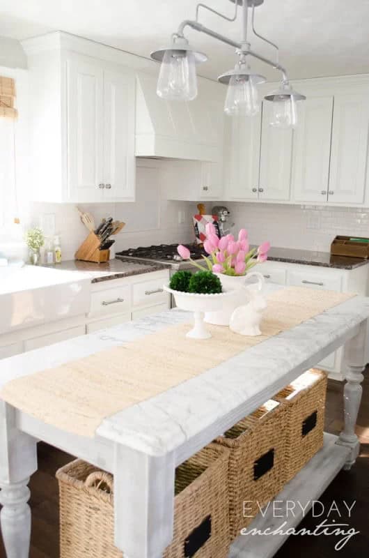 Rustic Choices Liven Up an Already Grand Kitchen