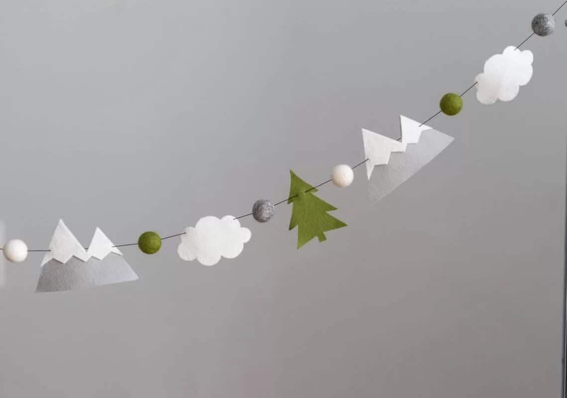 Dreamy Felt Mountain Range Garland