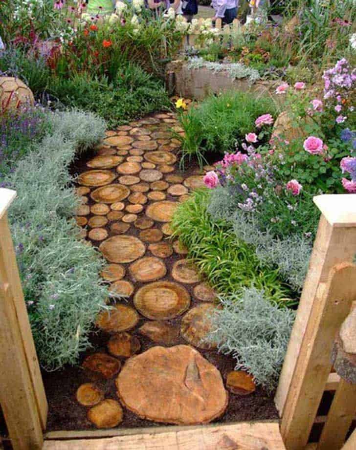 Rustic Stepping “Stones” for a Truly Unique Garden