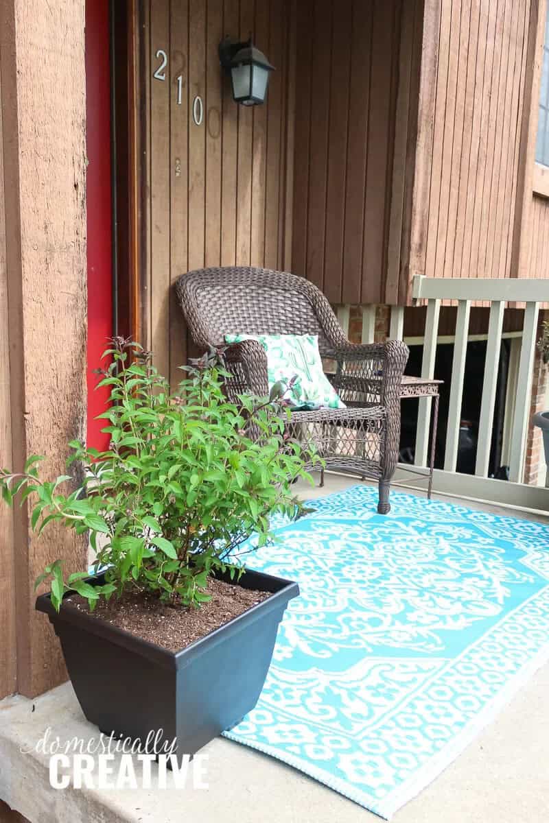 Chair and Table for One to Enjoy the Sun