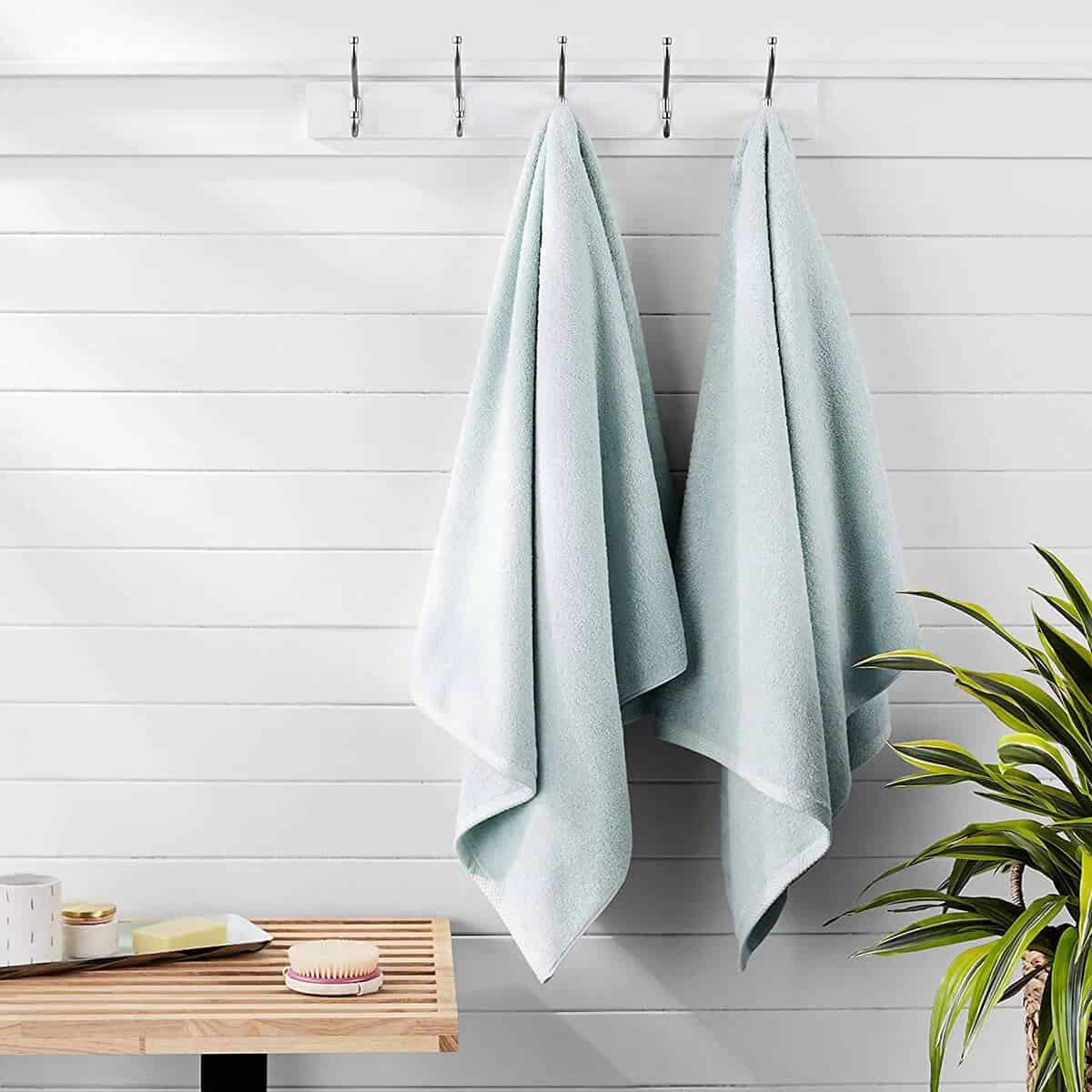 Quick-Dry Towels by AmazonBasics