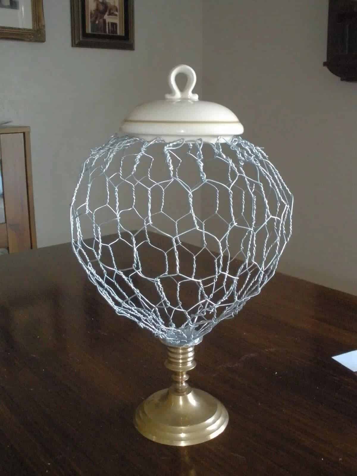 Make Your Own Globe Centerpiece