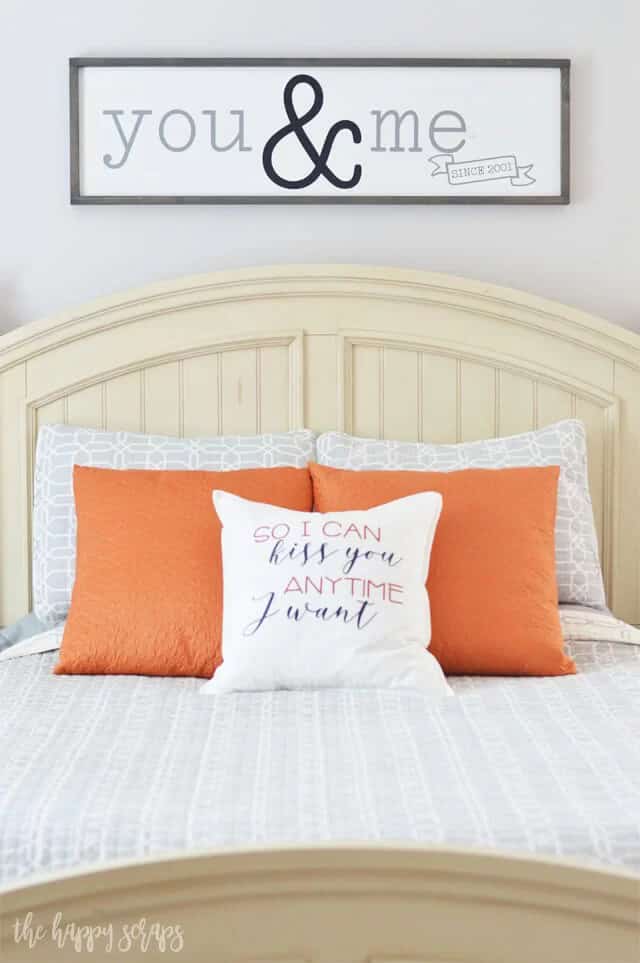 Bedroom Décor Ideas with Pops of Color