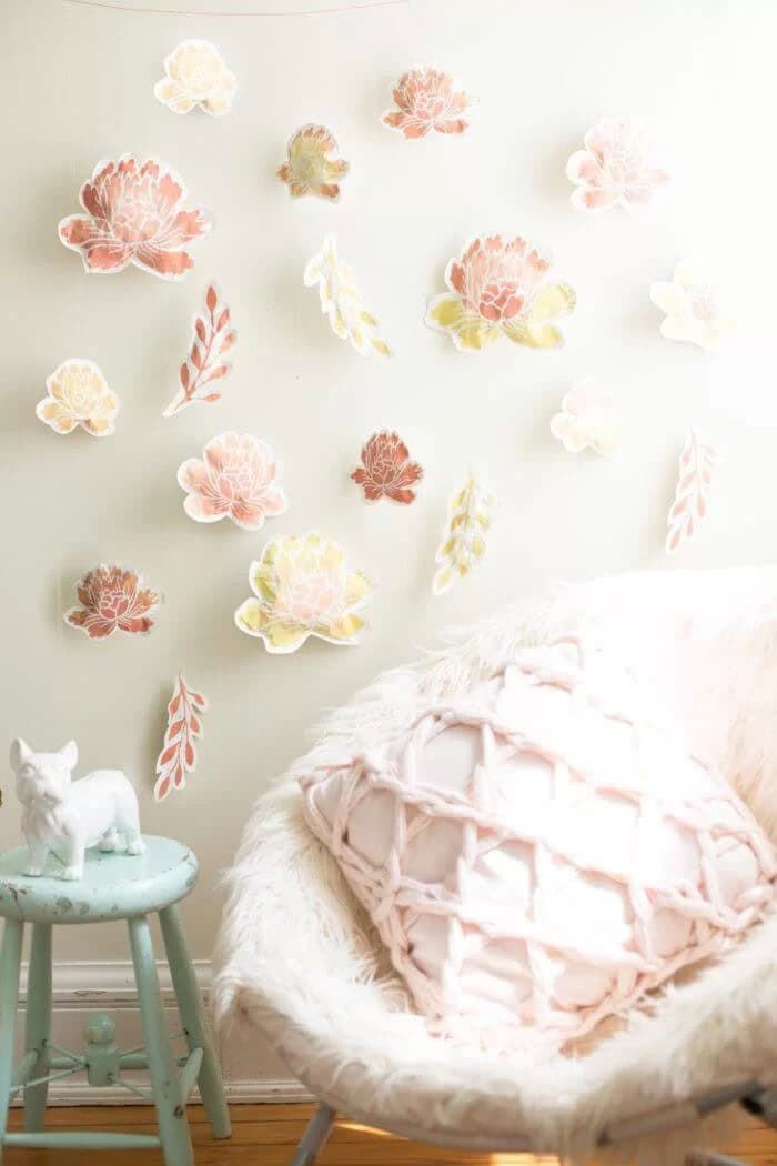 Fabulous Free-falling Rose Gold Floral Garland Bedroom Decor