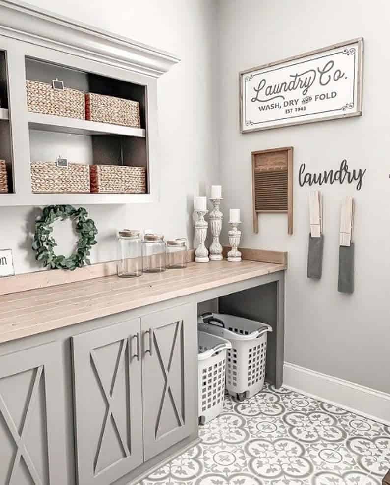 Laundry Station Rustic Farmhouse Wall Sign