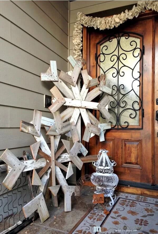 Oversized Reclaimed Wood Decorative Snowflake