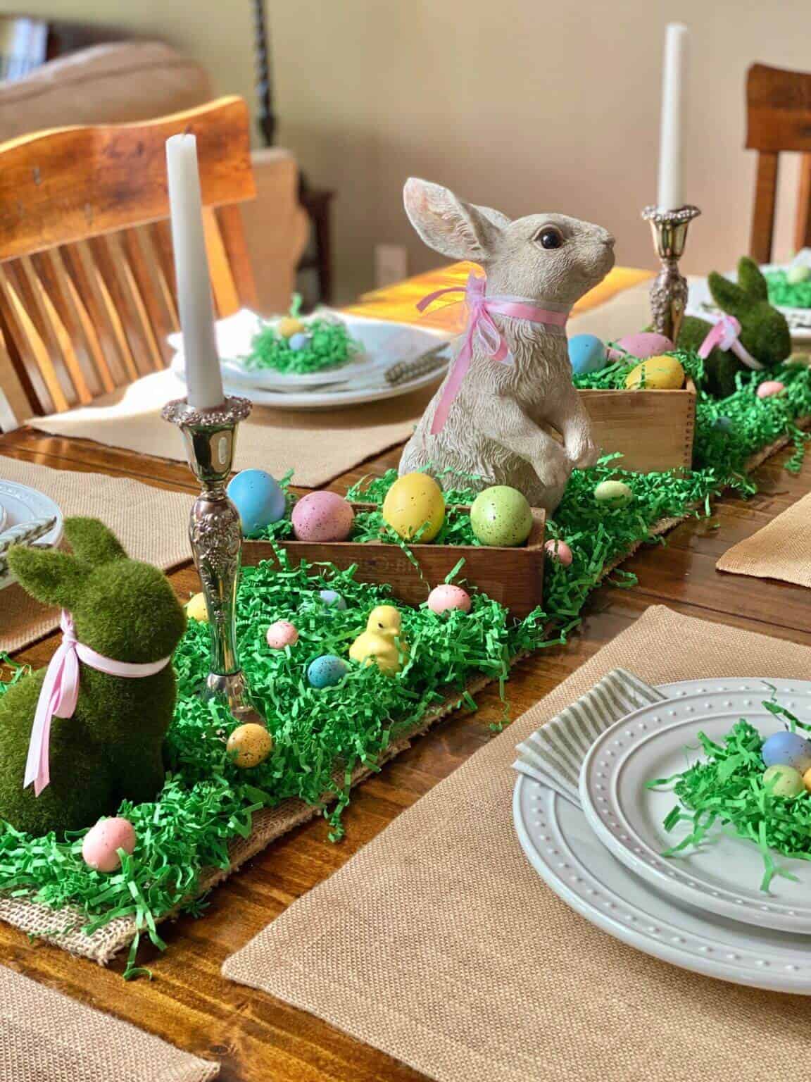 Playful Easter Dining Room Decor Idea