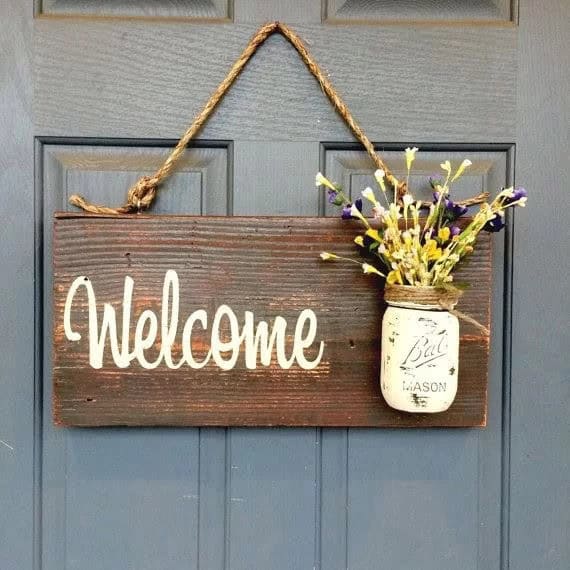 This Quaintly Charming Welcome Sign is Utterly Irresistible